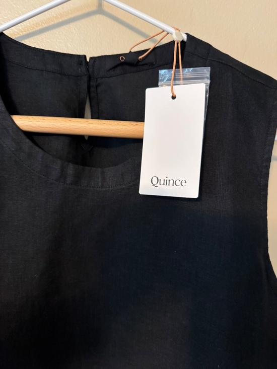 Quince Black Sleeveless Linen Tank Top - Picture 5 of 5